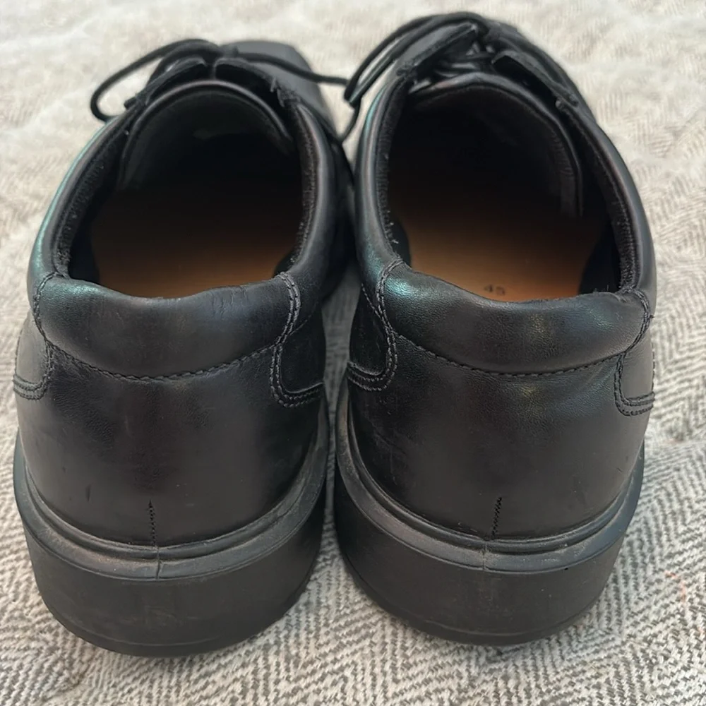 Ecco leather dress shoes size 11
